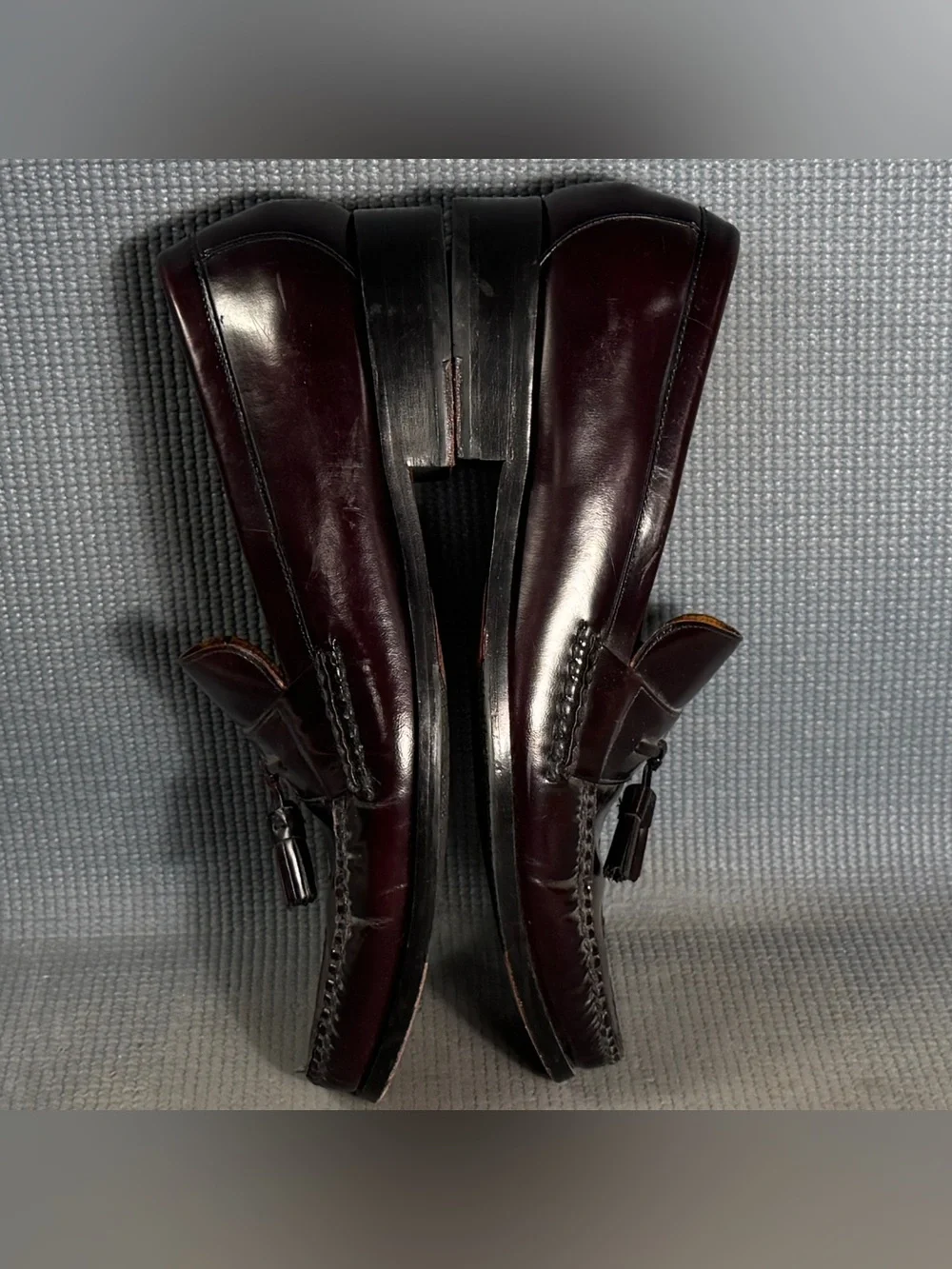 Cole Haan Men's Burgundy Pinch Tassel Leather Loafer Dress Shoe Size 11.5